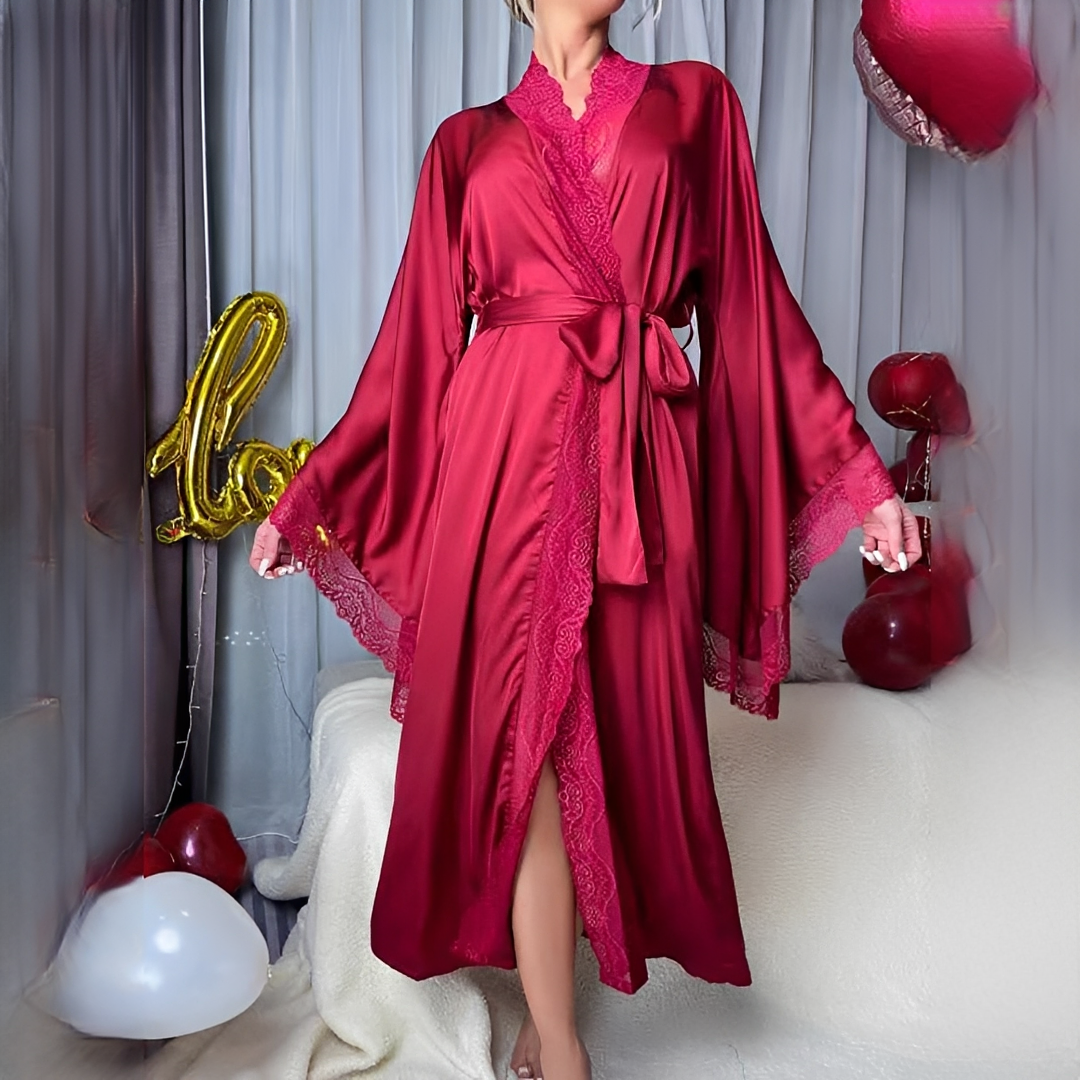 Joannah - Longue robe de chambre en dentelle pour femme