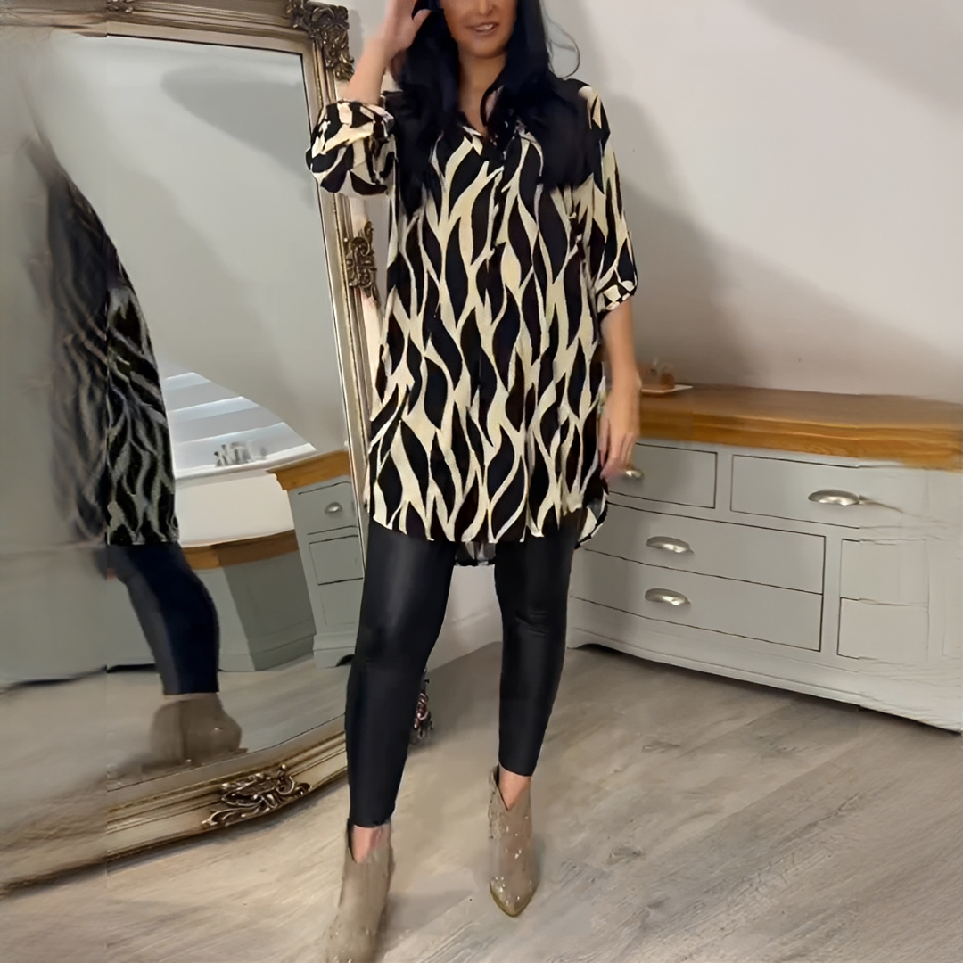 Desiree - Blouse élégante à col en V
