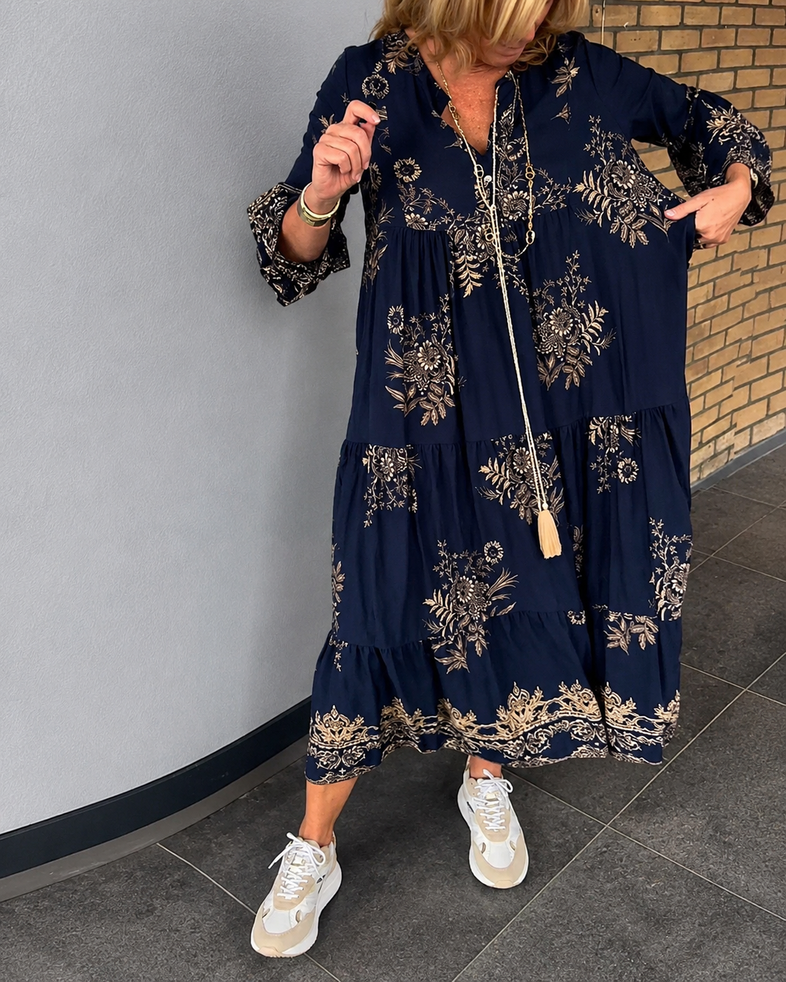 Bélise - Robe Décontractée Col V au Style Vintage
