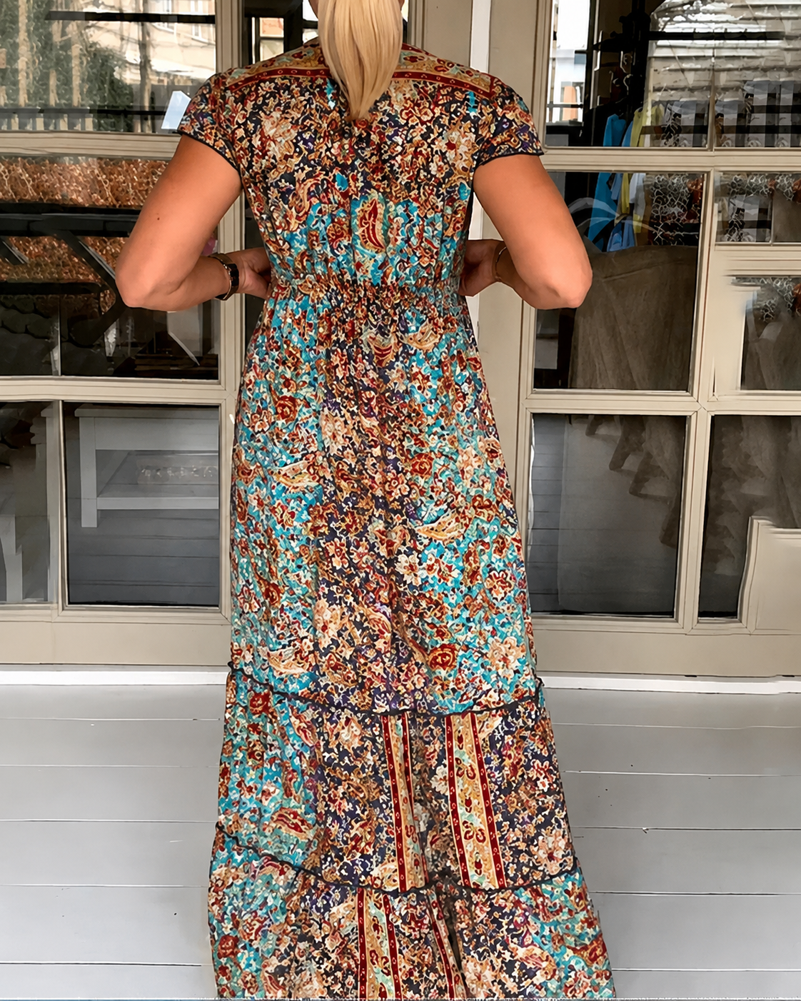 Calneshia - Élégante Robe Maxi à Col V