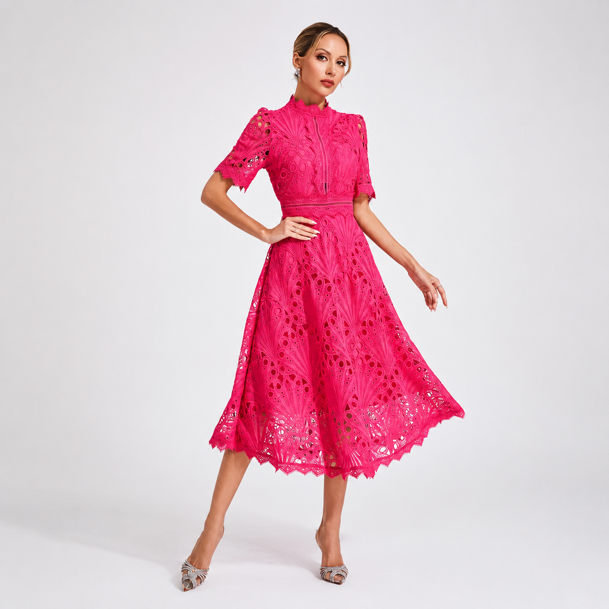 Hallie - Robe à la Mode Midi