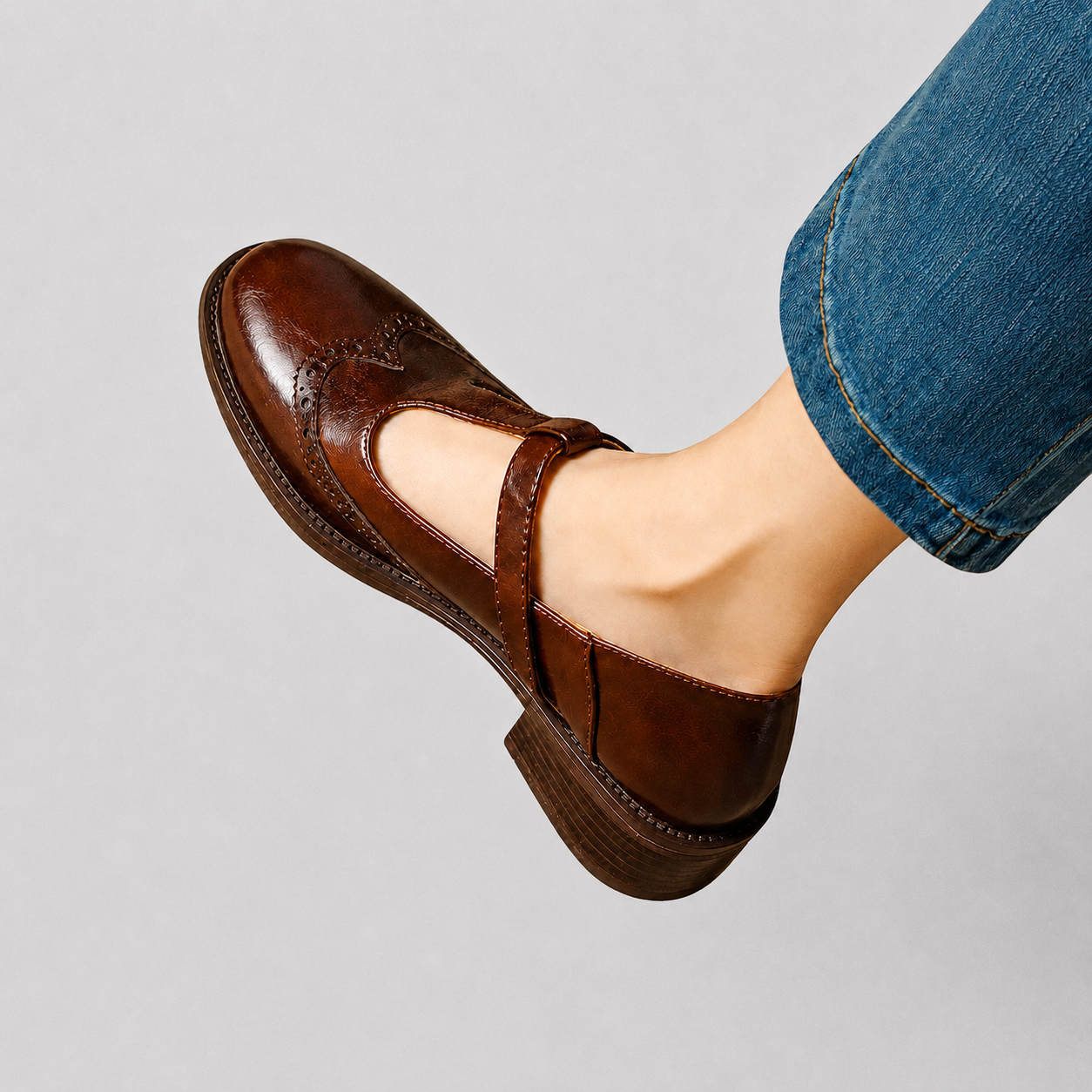 Livian - Sandales à Talons Style Rétro