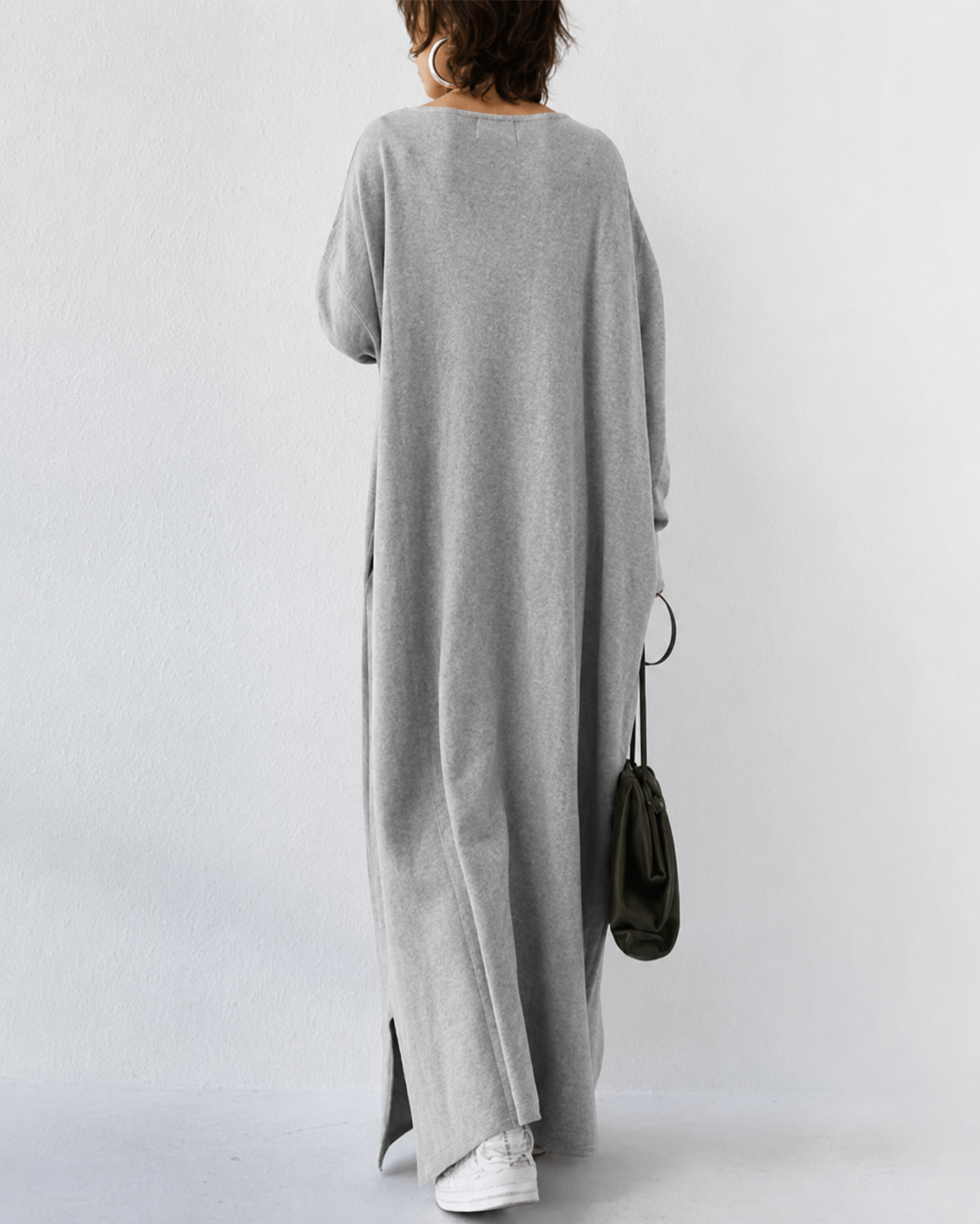 Shacora - Robe Longue avec Encolure V et Coupe Décontractée