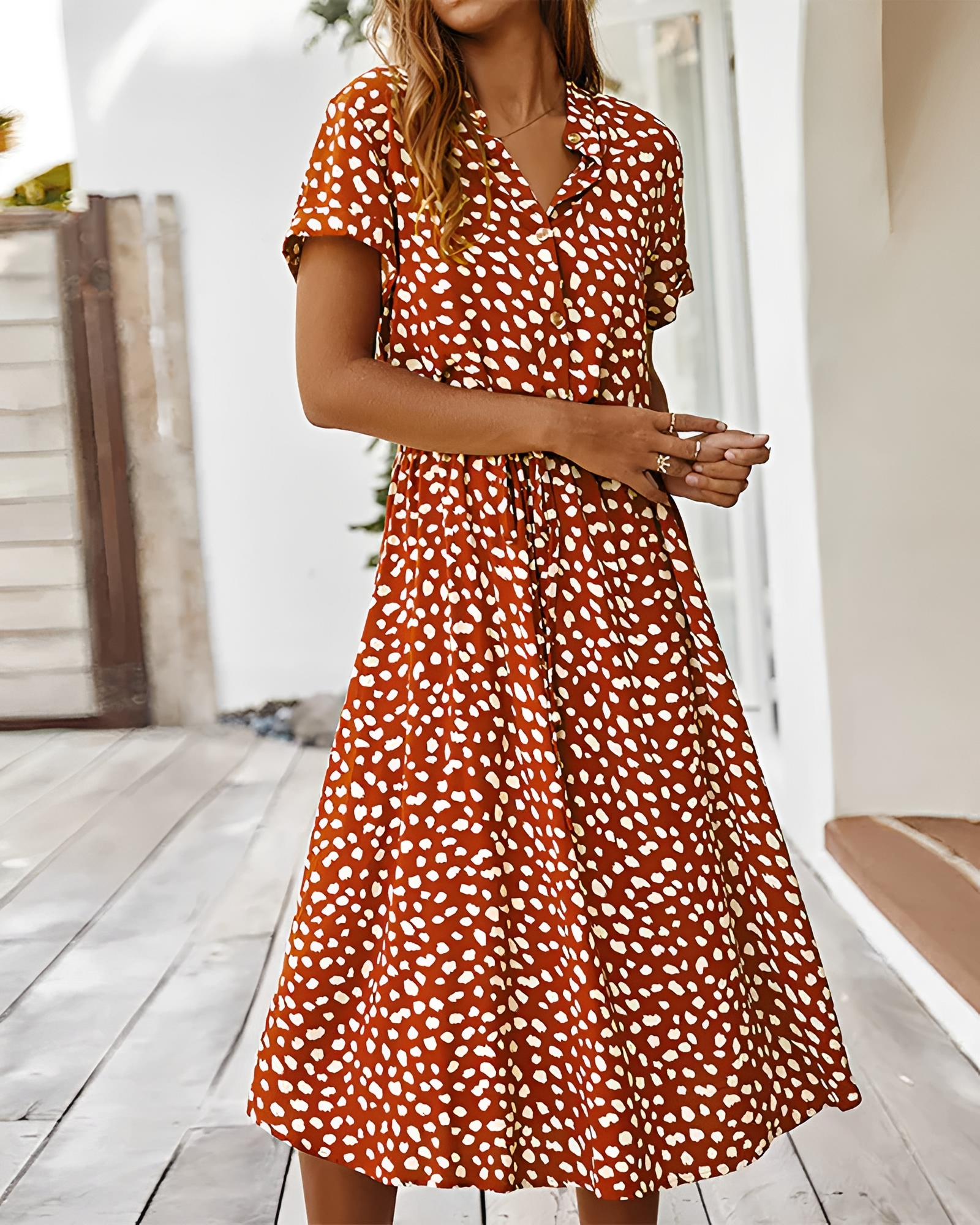 Shannon - Robe midi élégante avec encolure en V