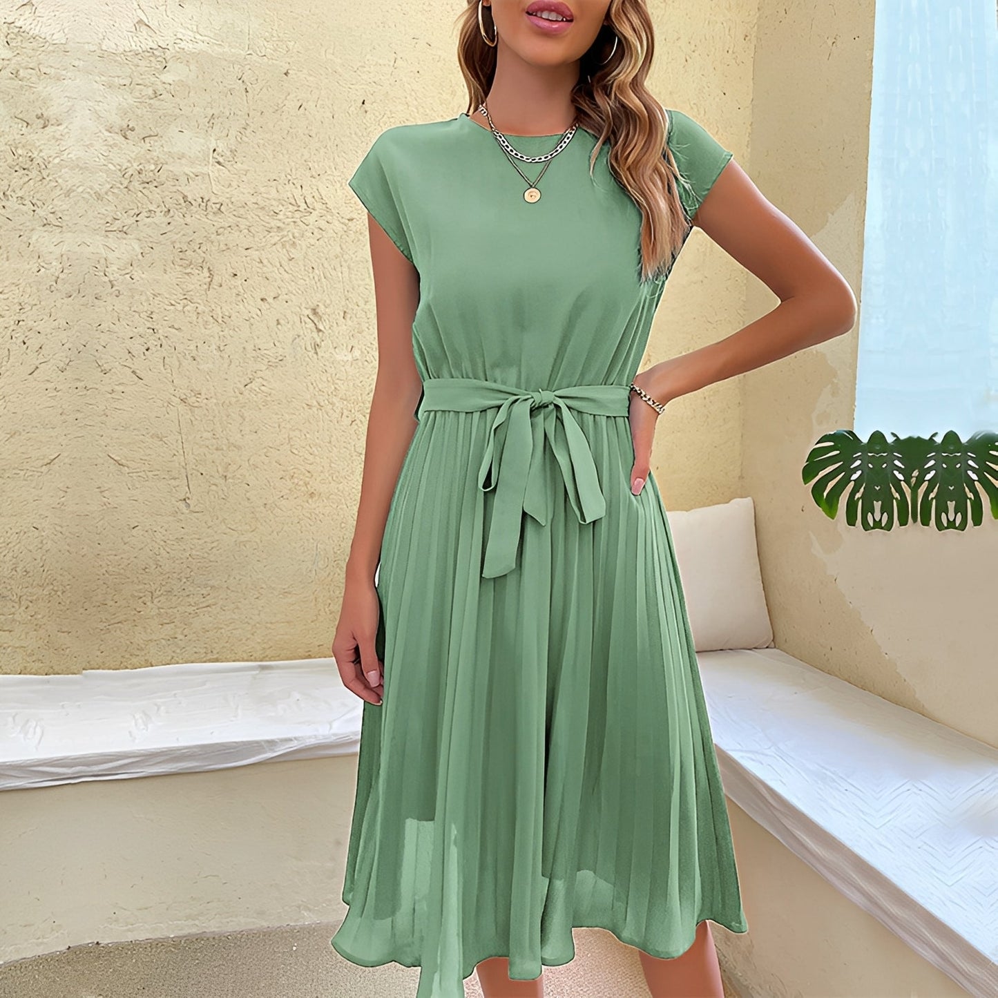 Aimee - Robe à plis sophistiquée