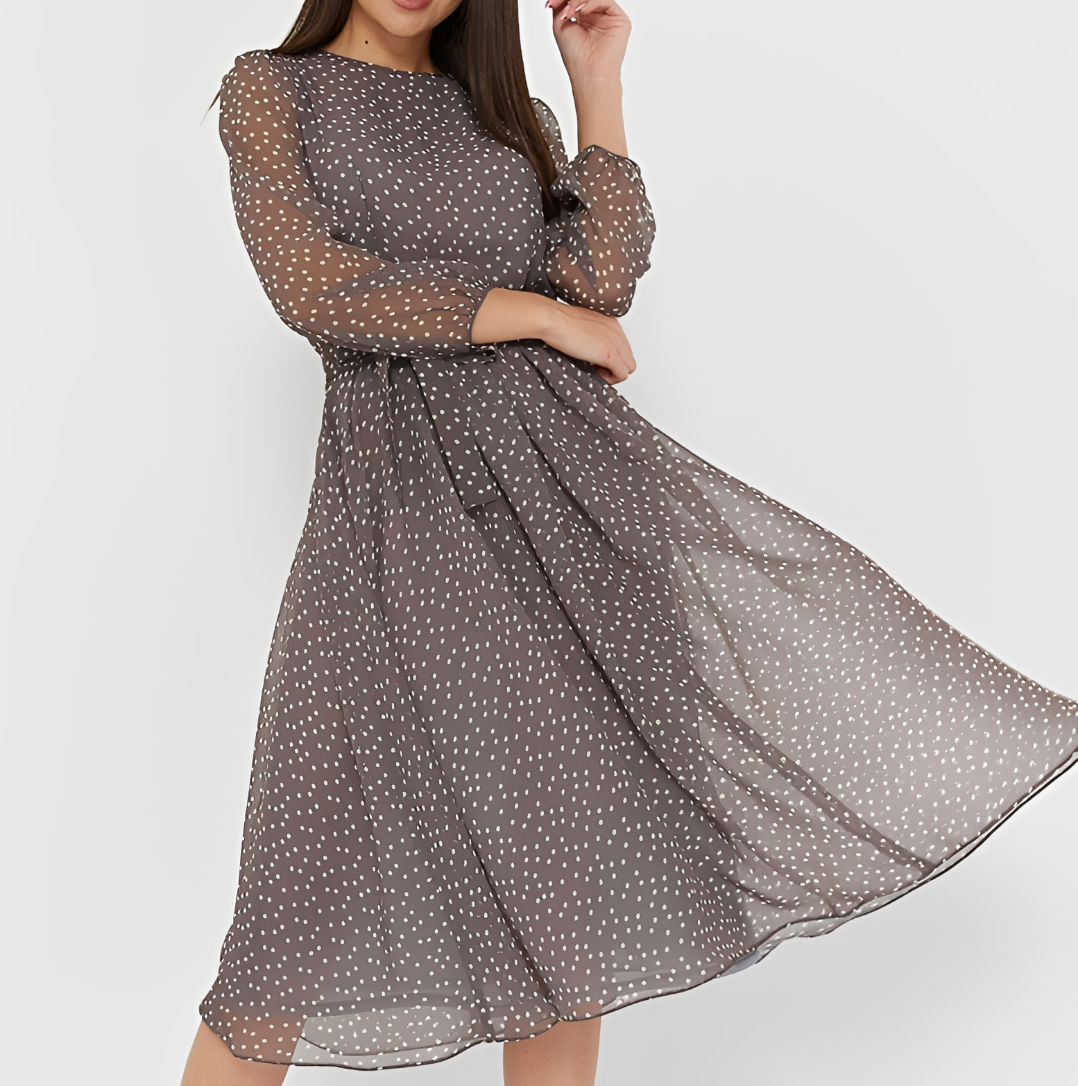 Tessa - Robe élégante à pois et manches longues