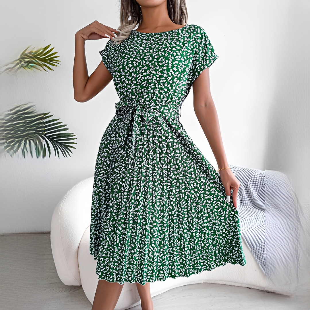 Lyka - Élégante robe d'été à manches courtes pour femmes