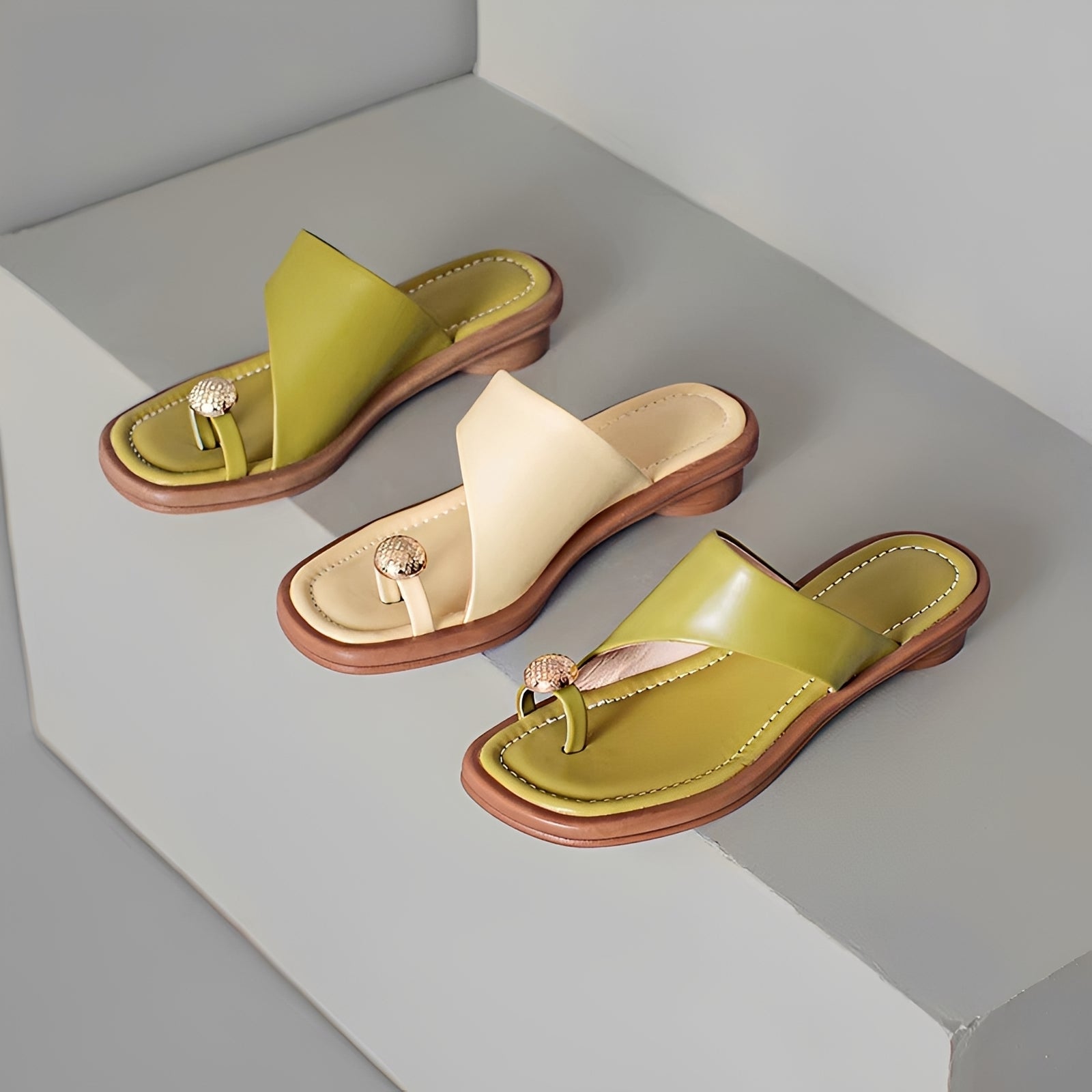 Deanna - Mules Raffinées avec Boucle