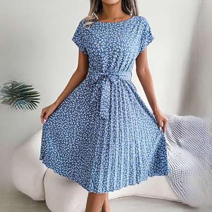 Lyka - Élégante robe d'été à manches courtes pour femmes