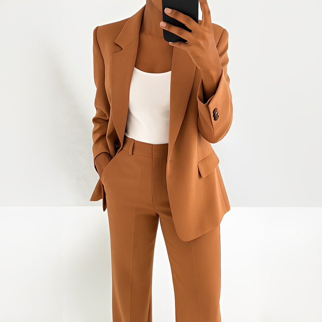 Brenda - Costume à la mode