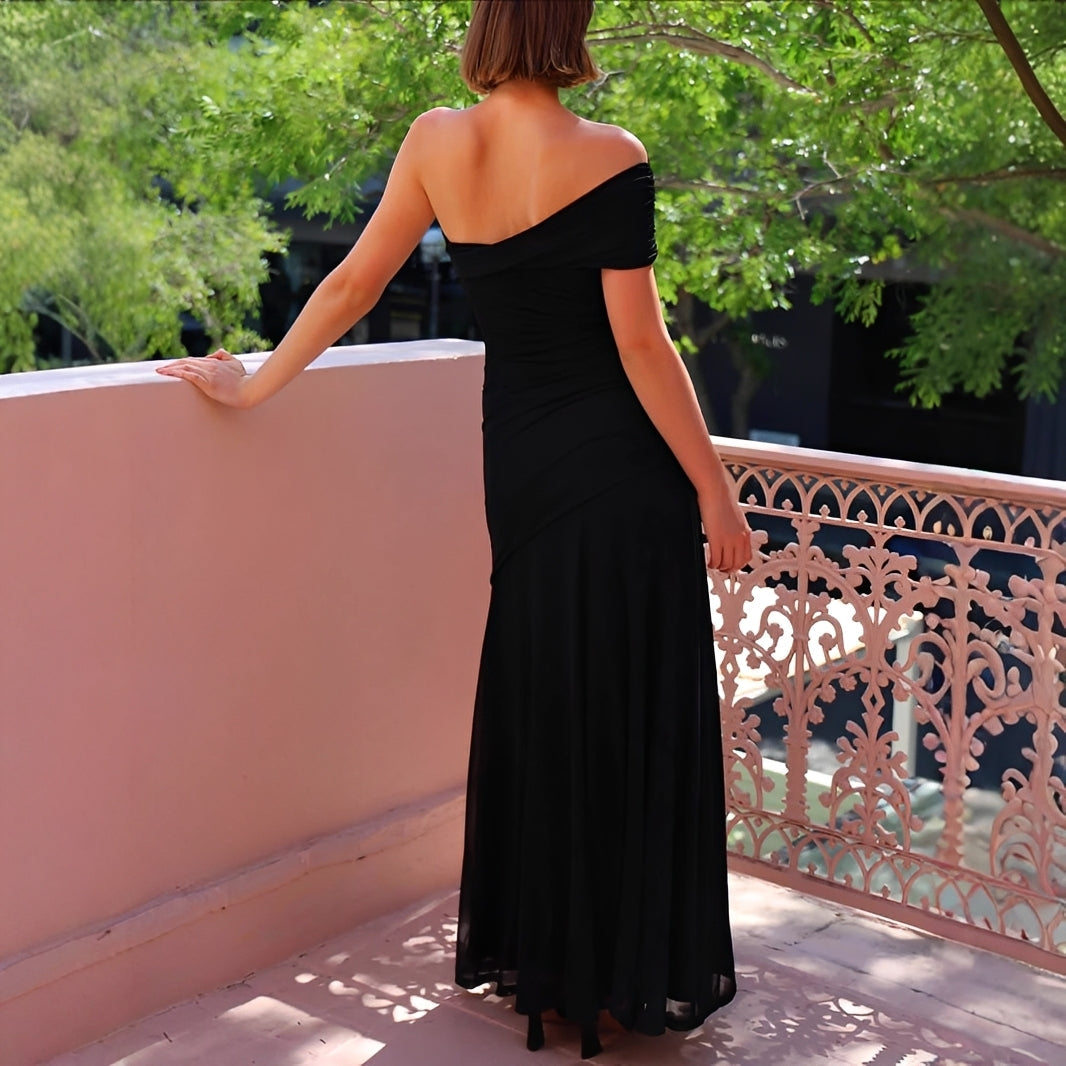 Marga - Robe Longue et Élégante à Épaules Dégagées