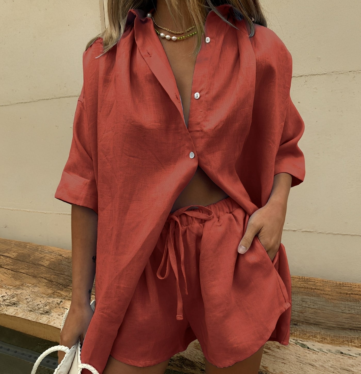 Abbie - Ensemble à la mode avec chemise ample et shorts pour femmes