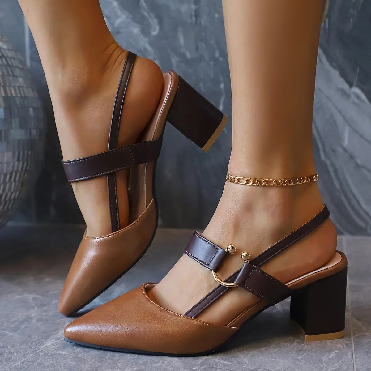 Caelan - Talons slingback élégants