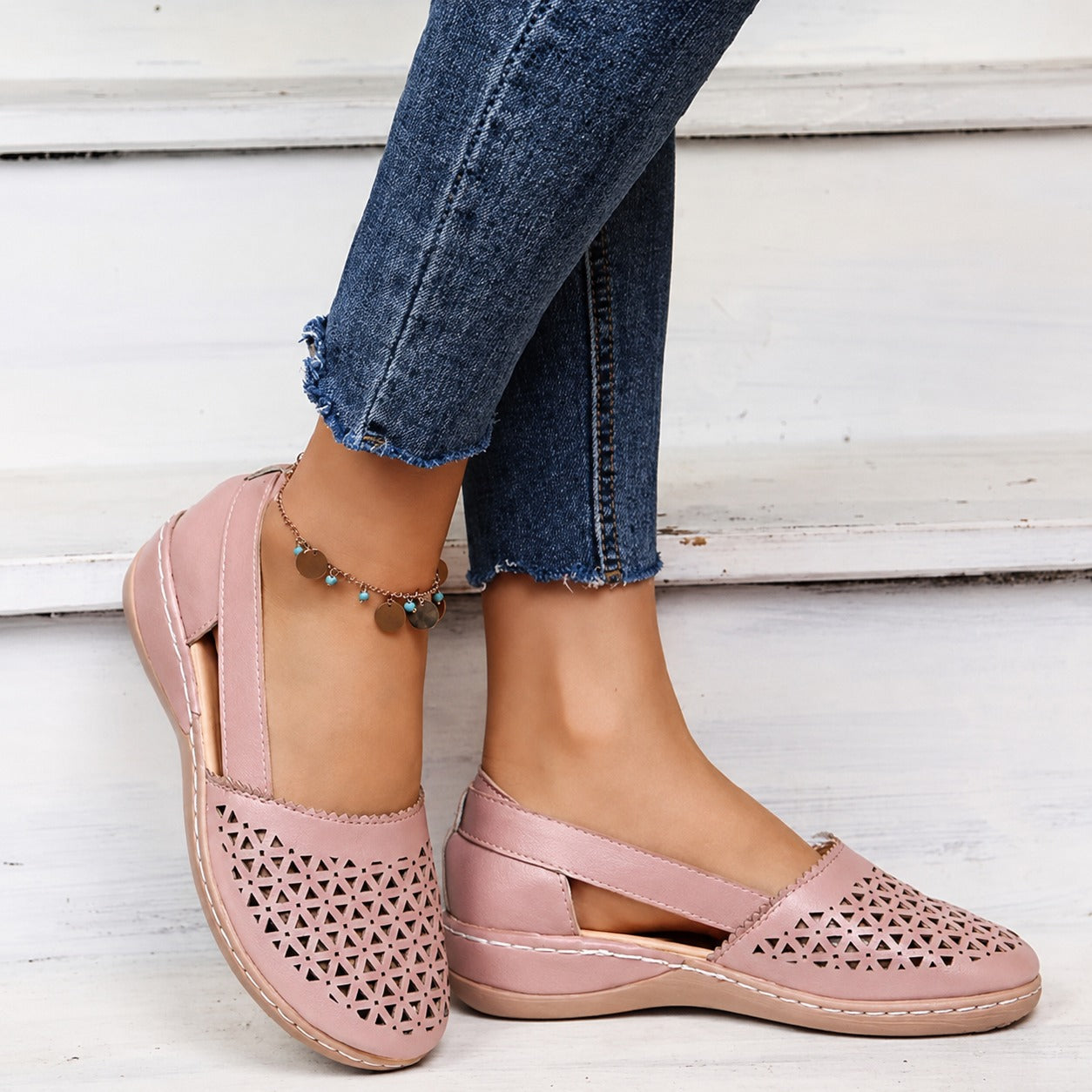Tegan - Sandales tendance avec un design