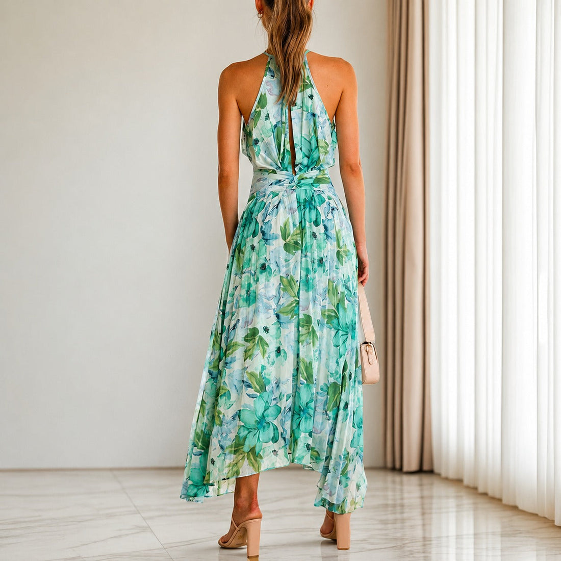 Emaan - Robe longue à fleurs raffinée