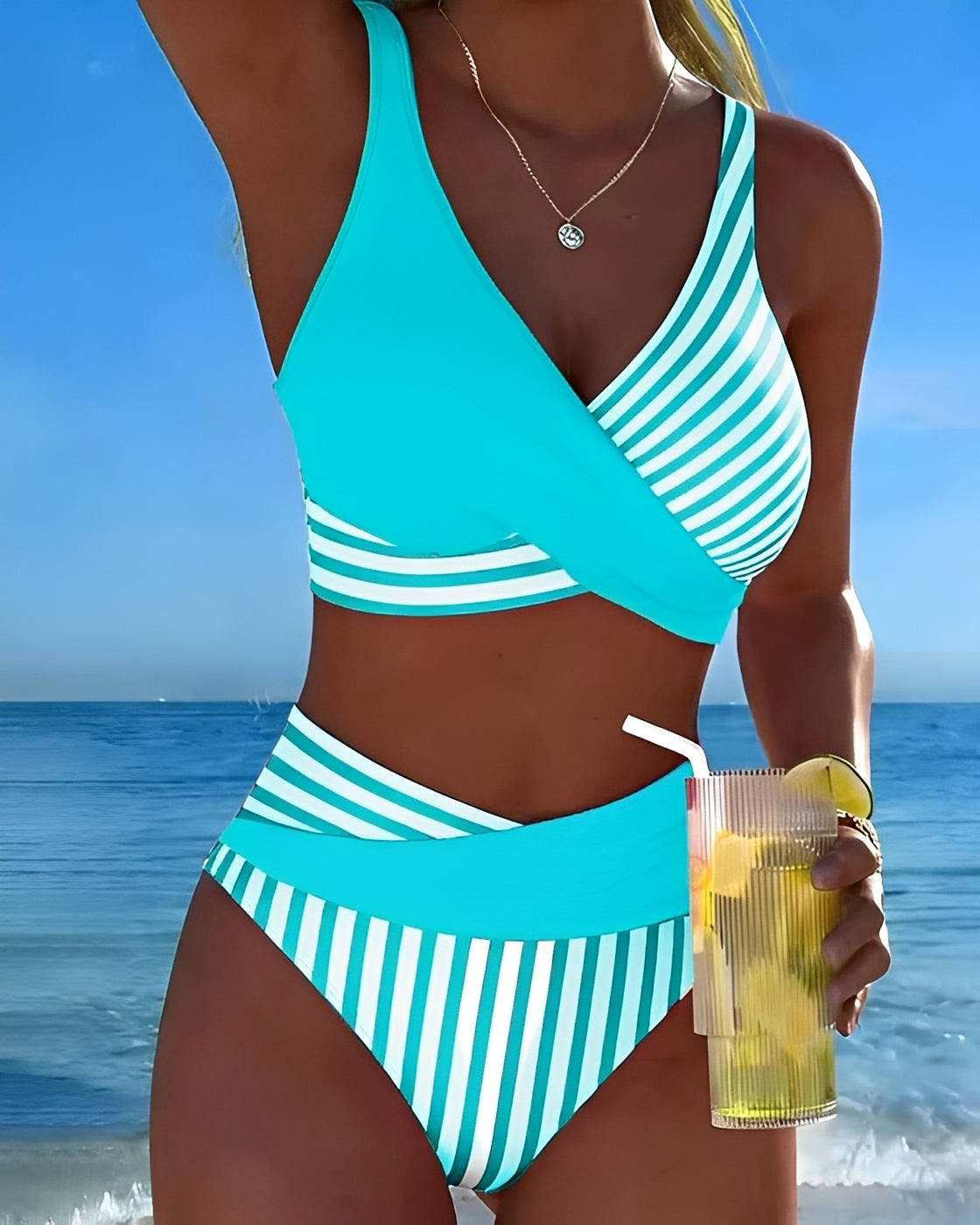 Angelica - Bikini deux pièces à rayures élégantes