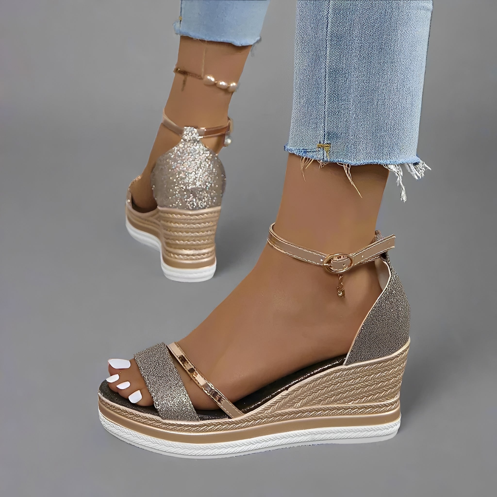 Mildred - Sandales tendance avec attache
