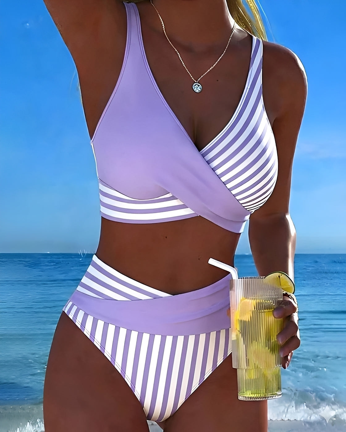 Angelica - Bikini deux pièces à rayures élégantes