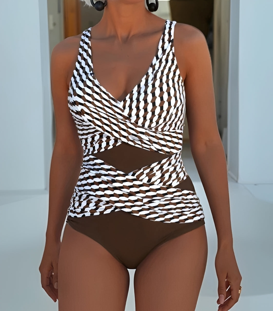 Karen - Maillot de Bain Chic avec Détail Entrelacé