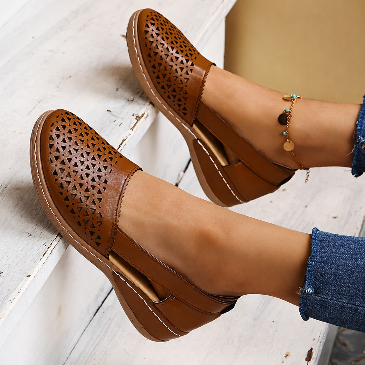Tegan - Sandales tendance avec un design