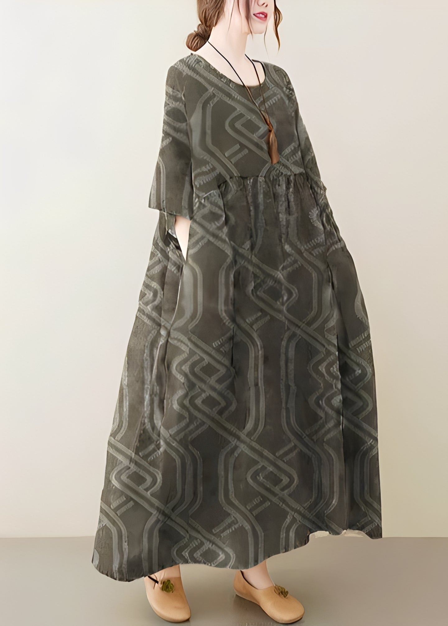 Mariam - Robe élégante et ample avec ourlet généreux pour femmes